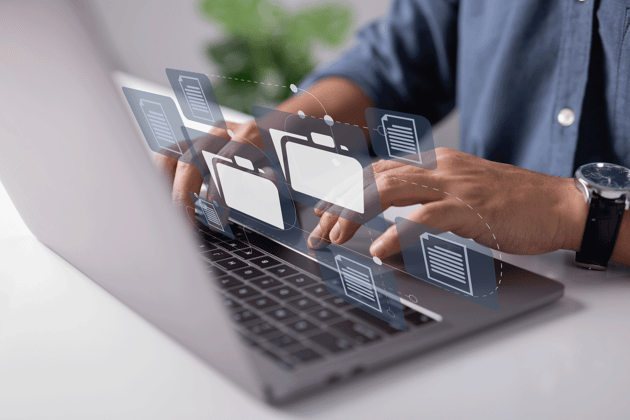 SharePoint の共有フォルダと他のツールとの違いとは？活用法も徹底解説！
